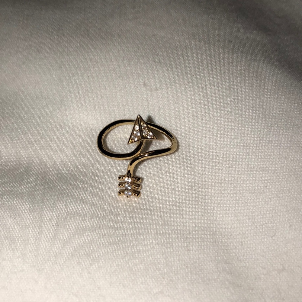 Gold midi ring